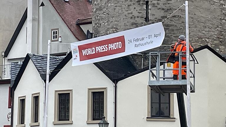 World Press kommt ab 24. Februar wieder nach Kitzingen – die Plakate sind schon da.