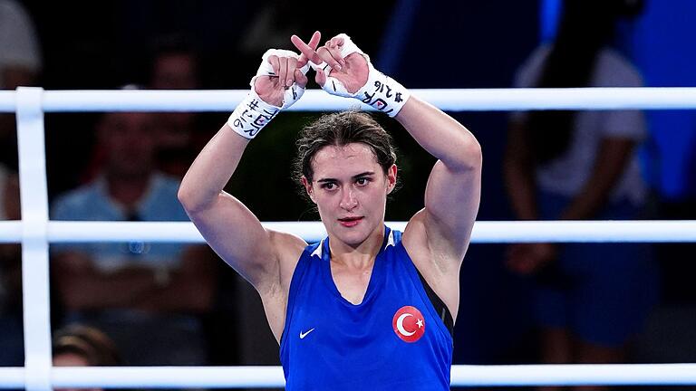 Türkische Bronze-Boxerin Yildiz       -  Die türkische Boxerin Yildiz kritisiert den Olympia-Start von Imane Khelif Khelif und Lin Yu-ting.