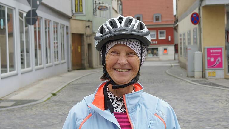 Sonja Müller, Rentnerin aus Westheim, geht relativ häufig essen.