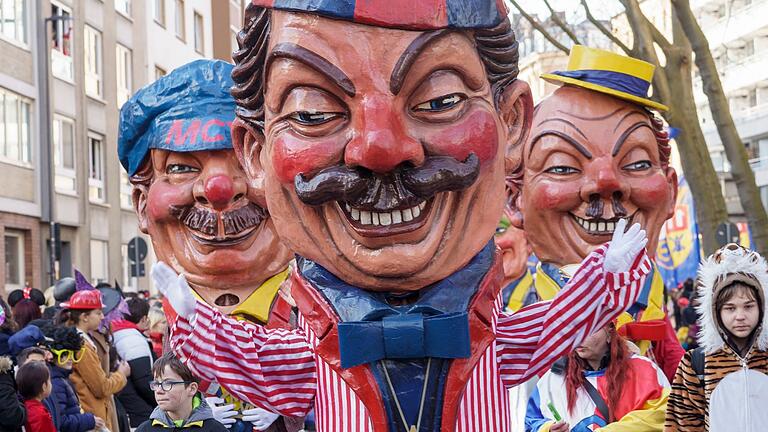 Rosenmontag in Mainz - Die Schwellköpp sind auch 2024 im Mainzer Rosenmontagzug dabei. Hier finden Sie Infos rund um Strecke, Übertragung im TV und Live-Stream, Termin, und Wagen. Rosenmontag in Mainz - Die Schwellköpp sind auch 2024 im Mainzer Rosenmontagzug dabei. Hier finden Sie Infos rund um Strecke, Übertragung im TV und Live-Stream, Termin, und Wagen.