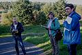 Bei einer Ortsbesichtigung ging es für Teilnehmergemeinschafts-Vorsitzenden Klaus Römert, Landschaftsarchitektin Miriam Glanz und Jürgen Eller (von rechts) um die Dorferneuerung in Salmsdorf und um einen möglichen 'Mehrgenerationenplatz'.