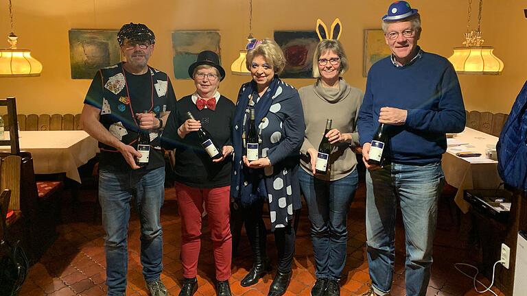 Die Gewinner (von links): Andy, Moni, Hilde, Alexandra und Werner. Die Gewinner (von links): Andy, Moni, Hilde, Alexandra und Werner.