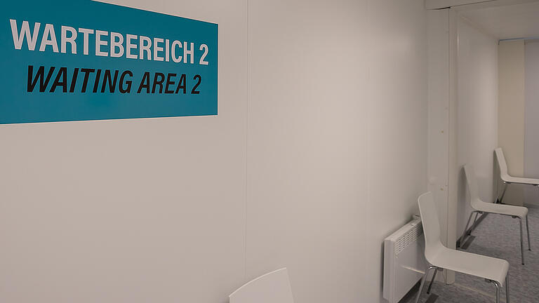 Das Warten hat ein Ende, auch wenn es noch ein paar Tage dauert, bis das Impfzentrum auf dem Volksfestplatz seine Arbeit aufnimmt und dort auch Einzelimpfungen vorgenommen werden. Am 21. Januar ist es so weit.