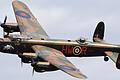 Eine solche Lancaster-Maschine stürzte am späten Abend des 16. März 1945 bei Estenfeld auf einen Acker. Der Pilot und seine Besatzungsmitglieder kamen dabei ums Leben.