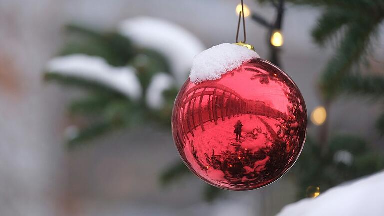 In einer Woche ist Weihnachten vorbei. In einer Woche ist Weihnachten vorbei.