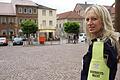 Karola Kuhn gehört zur Sicherheitswacht in Bad Kissingen. Vielleicht ist sie bald aber auch auf Hammelburger Plätzen zu sehen. Foto: Arkadius Guzy       -  Karola Kuhn gehört zur Sicherheitswacht in Bad Kissingen. Vielleicht ist sie bald aber auch auf Hammelburger Plätzen zu sehen. Foto: Arkadius Guzy