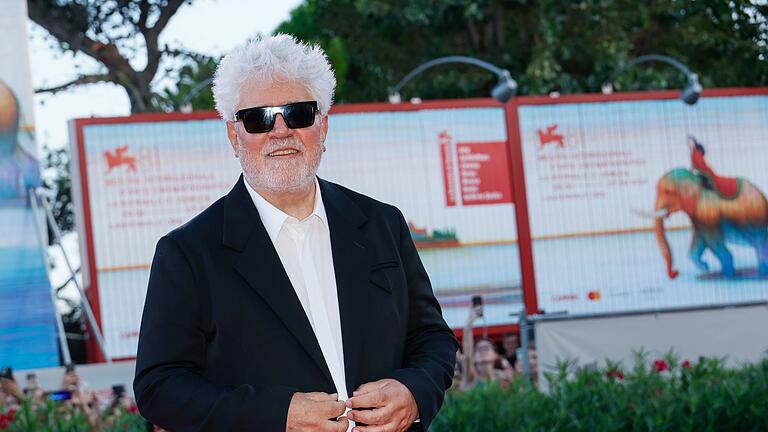 81. Internationale Filmfestspiele Venedig       -  Pedro Almodóvar hat den Goldenen Löwen in Venedig gewonnen.