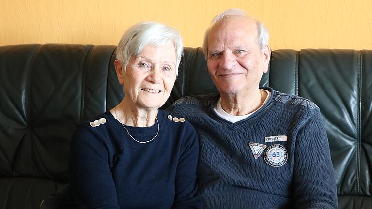 Karin und Joachim Winter stellten in den 80er Jahren einen Antrag zur Ausreise aus der DDR und fanden in Marktheidenfeld ein neues Zuhause. Karin und Joachim Winter stellten in den 80er Jahren einen Antrag zur Ausreise aus der DDR und fanden in Marktheidenfeld ein neues Zuhause.