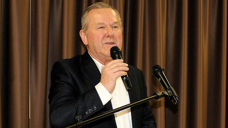 Bürgermeister Thomas Fischer beim diesjährigen Neujahrsempfang seiner Gemeinde Nordheim. Bürgermeister Thomas Fischer beim diesjährigen Neujahrsempfang seiner Gemeinde Nordheim.