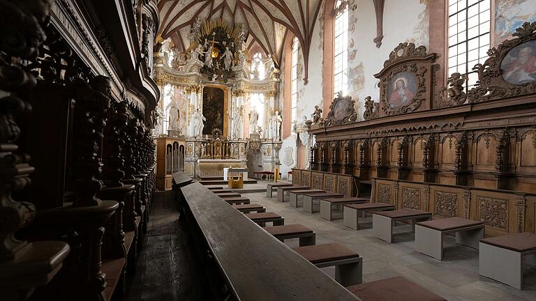 Der Blick in die Klosterkirche. Der Blick in die Klosterkirche.