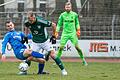 Künftig in Grün unterwegs: Darius Held (links, hier noch im Trikot des FV Illertissen) wechselt zur kommenden Saison zum FC 05 Schweinfurt. Hier führt er einen Zweikampf gegen&nbsp;Benjamin Hadzic.