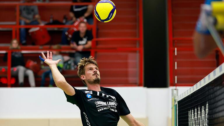 Marko Knauer (hier ein Archivfoto) feierte mit dem VC Eltmann einen deutlichen 3:0-Sieg über die L.E. Volleys aus Leipzig. Marko Knauer (hier ein Archivfoto) feierte mit dem VC Eltmann einen deutlichen 3:0-Sieg über die L.E. Volleys aus Leipzig. 