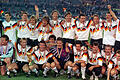 5375785.jpeg       -  Stefan Reuter (stehend, 2. von links)  wurde mit Deutschland 1990 in Italien Weltmeister.