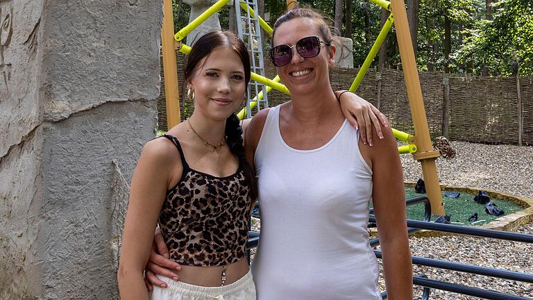 Emilia und Jennifer Wehner Emilia und Jennifer Wehner