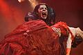 Bei Tanz der Vampire wurde es schaurig schön und es durfte auch einmal etwas Theaterblut beim finalen Biss fließen.