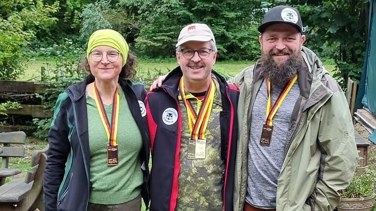 Erfolgreiche Stockheimer Bogenschützen: (von links) Diana Pachovsky, Peter Ullrich und Sven Ziegler.