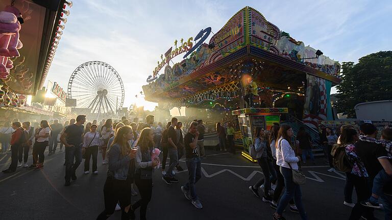 Große Trauer bei allen Fans des Kiliani-Volksfestes: Das wird in diesem Jahr nicht so stattfinden wie bisher. Doch für alles gibt es eine Lösung.