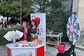 Auf dem Bild sind am Caritias-Stand vor der Herz-Jesu Stadtpfarrkirche (von links) Theresia Schodorf-Friedrich und Nathalie Flügel beim Kinderstadtmarkt am vergangenen Sonntag.       -  Auf dem Bild sind am Caritias-Stand vor der Herz-Jesu Stadtpfarrkirche (von links) Theresia Schodorf-Friedrich und Nathalie Flügel beim Kinderstadtmarkt am vergangenen Sonntag.