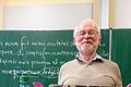 Alles Latein &ndash; von der Wasserflasche über das Geschenk bis zur Tafel: Professor Nicklas Holzberg referierte über den römischen Elegien-Dichter Ovid.