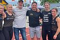 Die 4-x-100-Meter-Staffel der LG Main-Spessart (hier auf einem Archivbild) wird bei den deutschen Meisterschaft in Braunschweig dabei sein: (von links) Viviane Heilmann, Maria Heuft, die Trainer Bernhard Schäfers und Matthias Heuft, Johanna Büchs und Sina Stein.