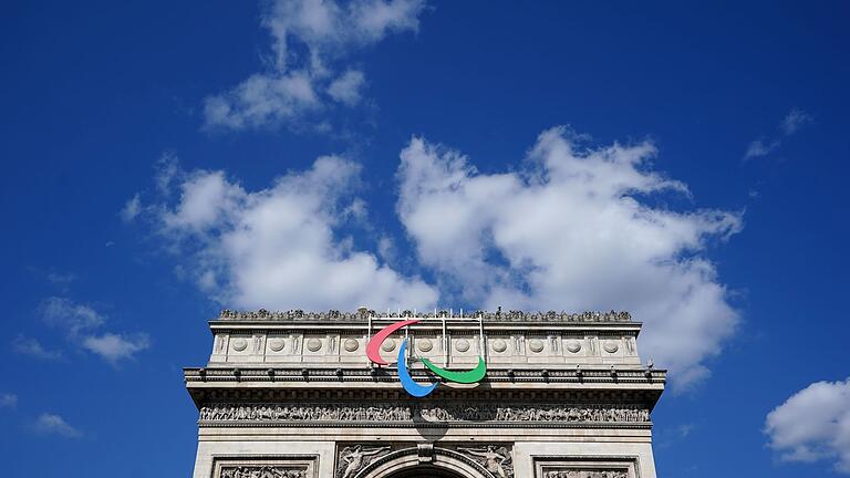 Paralympics 2024 - Arc de Triomphe       -  In Paris gab es die ersten deutschen Goldmedaillen.