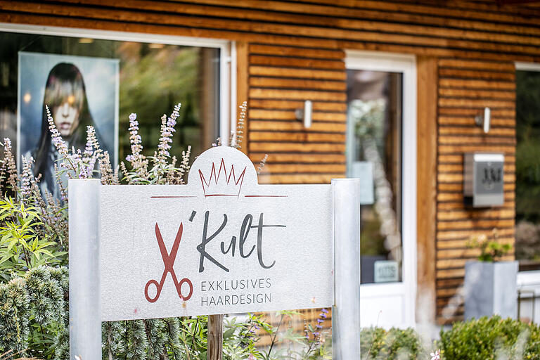 Seit August gibt es in Königsberg den neuen Friseursalon V'Kult.