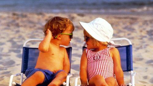 Tipps gegen die Hitze       -  Endlich ist der Sommer da! Höchste Zeit, viel im Freien zu unternehmen und Sonne und Wärme zu genießen. Das schöne Wetter...