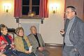 Interessanter Vortrag: Germanistikprofessor, Rhetorikforscher und Buchator Heinz Göttert (rechts) zu &bdquo;Dialekte in Deutschland &ndash; Alles außer Hochdeutsch&ldquo;.
