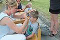 Still gehalten: In der Spielstraße konnten sich die Kinder schminken lassen.