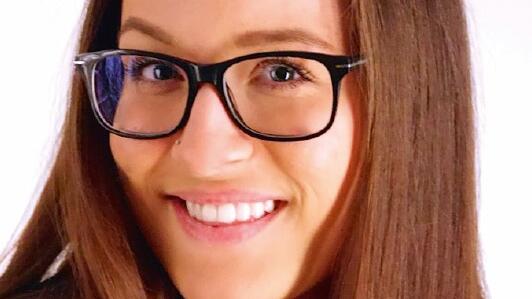 Litt lange unter Endometriose: Michèle Rauer. Litt lange unter Endometriose: Michèle Rauer.