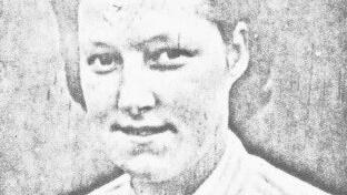 Ein Foto von 'Fräulein Marianne' in ihrem damaligen Dienstausweis. Ein Foto von 'Fräulein Marianne' in ihrem damaligen Dienstausweis.