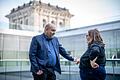 Grüne im Bundestag       -  Die Zusammenarbeit zwischen den scheidenden Co-Vorsitzenden, Ricarda Lang und Omid Nouripour, lief insgesamt gut. Das war bei früheren Co-Vorsitzenden der Partei nicht immer der Fall. (Archivfoto)