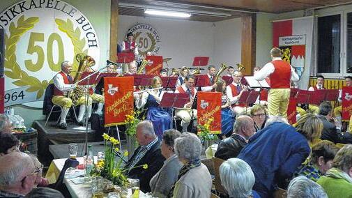 Die Musikkapelle zeigte beim Jubiläum selbstverständlich ihr Können.