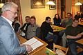 Donnersdorfs Bürgermeister Klaus Schenk gab bei der Bürgerversammlung einen Überblick zu den aktuellen Zahlen in Traustadt.