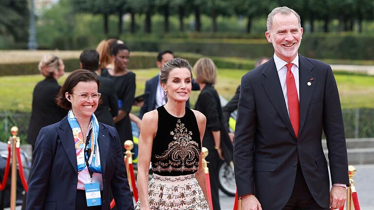 Paris 2024 - Spanisches Königspaar in Paris       -  Am Beginn der Sommerferien stand für das spanische Königspaar ein Besuch bei den Olympischen Spielen in Paris an.