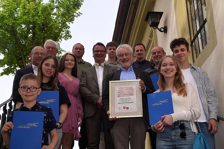 Viel zu selten wird laut Bürgermeister Burkhard Klein Danke gesagt. Deshalb ehrt die Gemeinde jährlich Menschen für besondere Leistungen und ehrenamtliches Engagement.