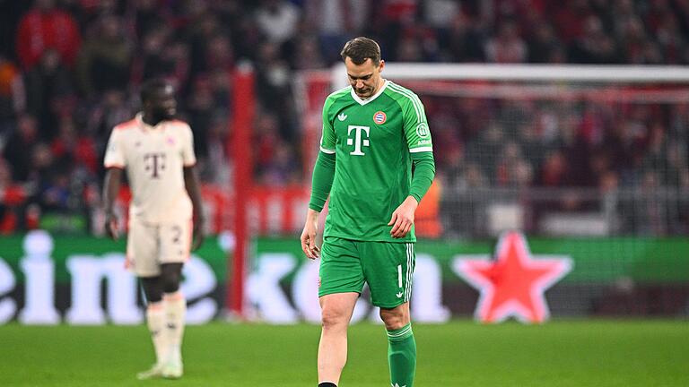 Manuel Neuer - Zu ungestüm gejubelt: Manuel Neuer (vorn) fehlt dem FC Bayern verletzt. Manuel Neuer - Zu ungestüm gejubelt: Manuel Neuer (vorn) fehlt dem FC Bayern verletzt.