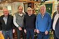 Die vier HSV-Ehrenmitglieder Bernd Blatt, Heinrich Hirt, Wilmar Lambach und Herbert Hofmann ließen sich den traditionellen HSV-Neujahrsempfang nicht entgehen. Ganz rechts: 1. Vorsitzender Alexander Bergmann.
