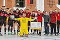 Der TSV Lengfeld hat die Hallenfußball-Kreismeisterschaft in Rottendorf gewonnen. Torhüter Okkes Karakurt (vorne) konnte entscheidende Schüsse halten.