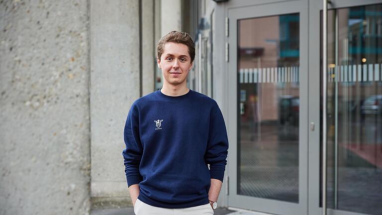 Neben seinem Job als Chef von Wodanio studiert Philip Reichert an der Technischen Hochschule Würzburg-Schweinfurt. Neben seinem Job als Chef von Wodanio studiert Philip Reichert an der Technischen Hochschule Würzburg-Schweinfurt.
