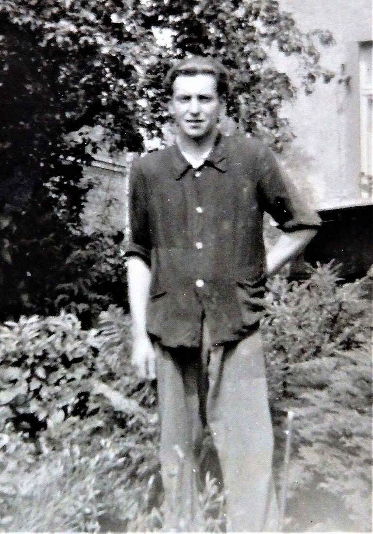 Alois Scholl als junger Mann (Repro von Foto privat) Alois Scholl als junger Mann (Repro von Foto privat)
