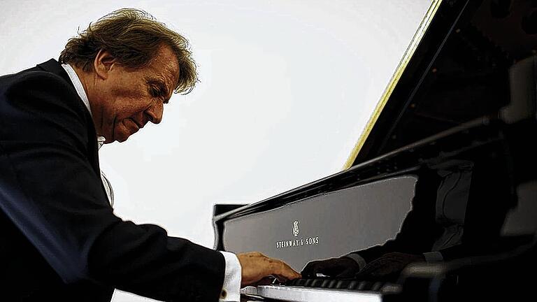 Zu Gast mit den Bambergern: Pianist Rudolf Buchbinder.