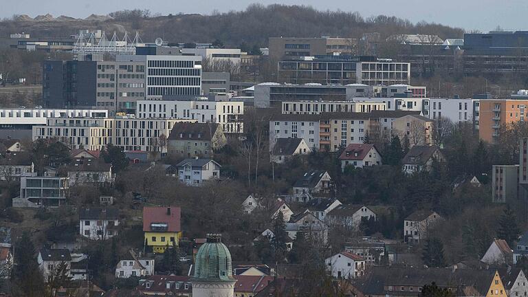 Wie viel Grundsteuer müssen Eigentümer künftig zahlen? In Würzburg steht eine Entscheidung über den Hebesatz kurz bevor.&nbsp;