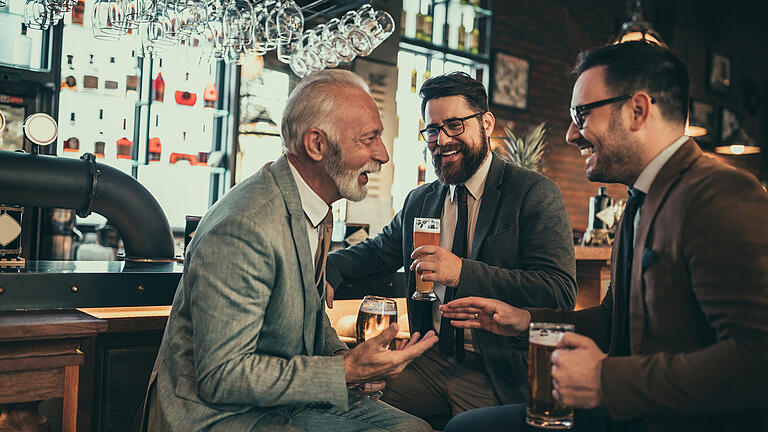 Hochzeit Gentlemen Bar       -  Das ideale Setting für eine gepflegte Herrenrunde: Die Gentlemen Bar