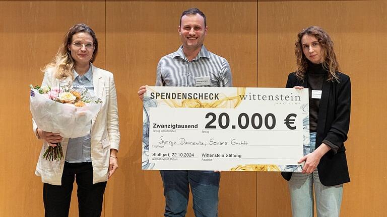 Svenja Dannewitz und ihr Team nahmen für das Start-up Senara den Wittenstein Biointelligenz Preis entgegen. Die junge Firma produziert 'echte' Milch ohne Kühe.