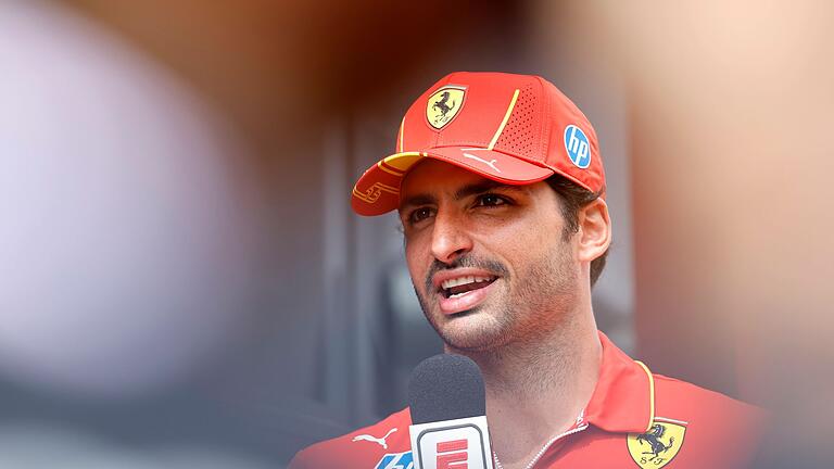 Carlos Sainz - Wohin geht's 2025? Carlos Sainz weiß es noch immer nicht. Carlos Sainz - Wohin geht's 2025? Carlos Sainz weiß es noch immer nicht.