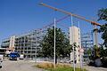 Acht Stockwerke auf 95 mal 35 Metern lassen das neue Parkhaus zu einem markanten Gebäude des Campus-Areals werden.