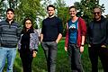 Daten über Daten, aus dem Weltraum und vor Ort: das Würzburger Start-Up-Unternehmen UrbanSens wird von der Europäischen Weltraumagentur ESA gefördert. Im Bild die Gründer (von links) Nils Karges, Sofia Garcia, Andreas Bury, Annika Ludwig und Antonio Castañeda.