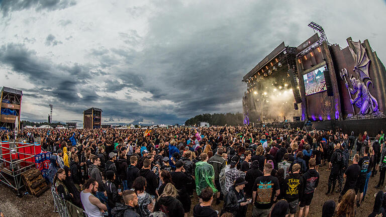 Start der Festivalsaison: Das haben die fränkischen Open Airs zu bieten - Summer Breeze Start der Festivalsaison: Das haben die fränkischen Open Airs zu bieten - Summer Breeze