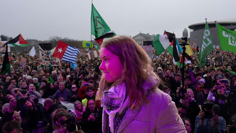 Greta Thunberg in Amsterdam.jpeg       -  Ist Fridays for Future (FFF) gescheitert?